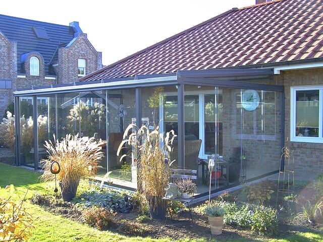 Die "BauTischlerei Käppler" ist u.a. Fachbetrieb für Terrassenüberdachungen | Foto: Käppler