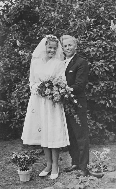 Bei der Hochzeit vor 60 Jahren: Grete und Theofil Strunk  | Foto: Strunk 