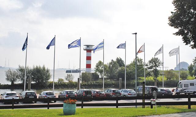 Wer einen Ausflug nach Stadersand plant, sollte unbedingt an eine Mund-Nasen-Maske denken. Denn hier gilt wie bei vielen beliebten Ausflugszielen Maskenpflicht