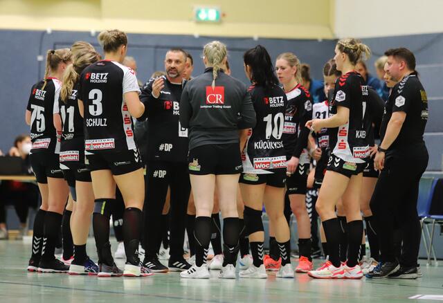 Teambesprechung mit Luchse-Coach Dubravko Prelcec (Mitte) | Foto: cc