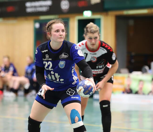 Lynn Schneider (am Ball) traf für den BSV auch von der Sieben-Meter-Linie | Foto: cc