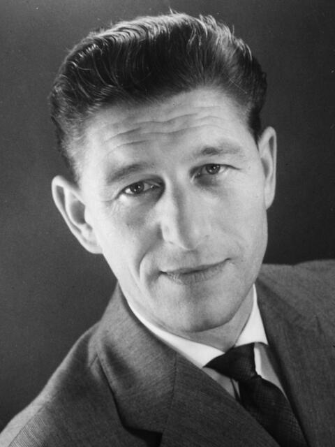 Gemeinsam mit seiner Ehefrau Irmgard führte Alfred Bonness die "Jesteburger Drogerie" viele Jahre | Foto: Gilbert Studios