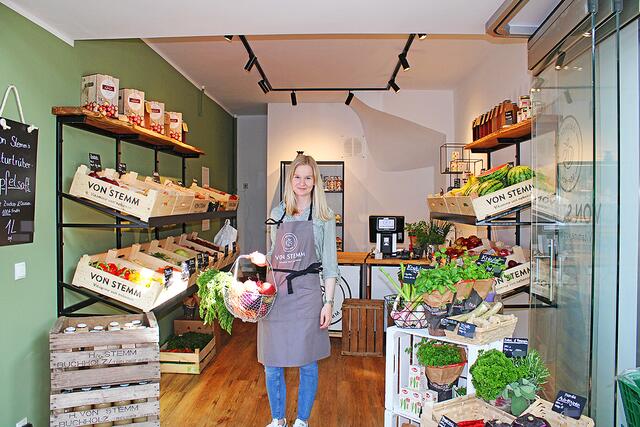 Luisa von Stemm im neuen Laden in Buchholz