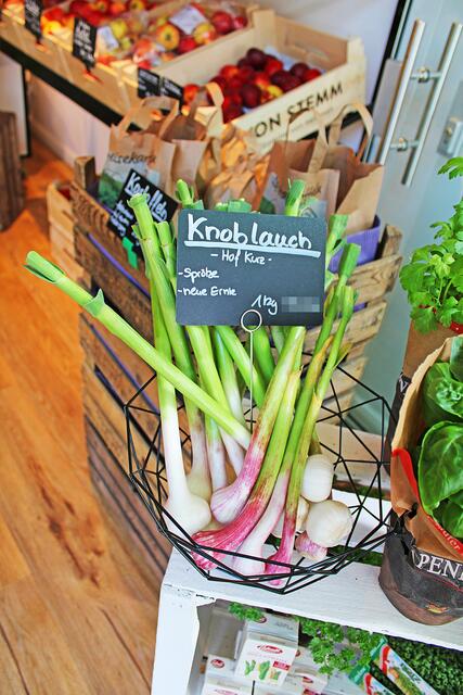 Frischer Heidjer-Knoblauch vom Hof Kurz
