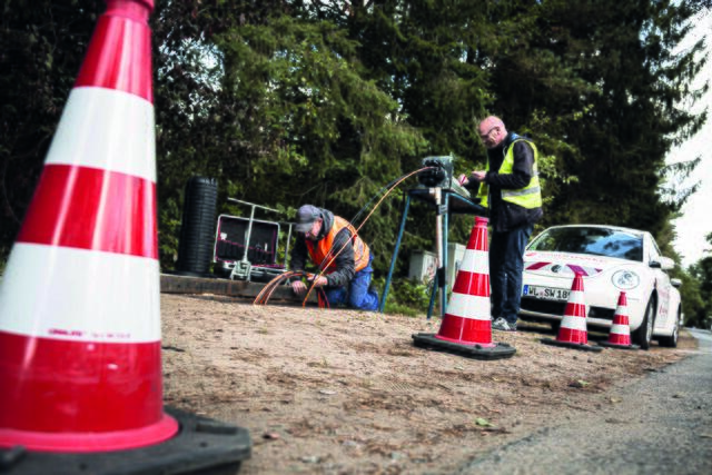 Licht unter der Erde: Glasfaserkabel transportieren Daten als optische Signale | Foto: Stadtwerke Buchholz