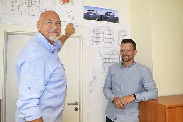 Marc Wolkenhauer (re.) freut sich darauf, die Nachfolge seines Schwiegervaters Oliver Wolkenhauer anzutreten | Foto: bim