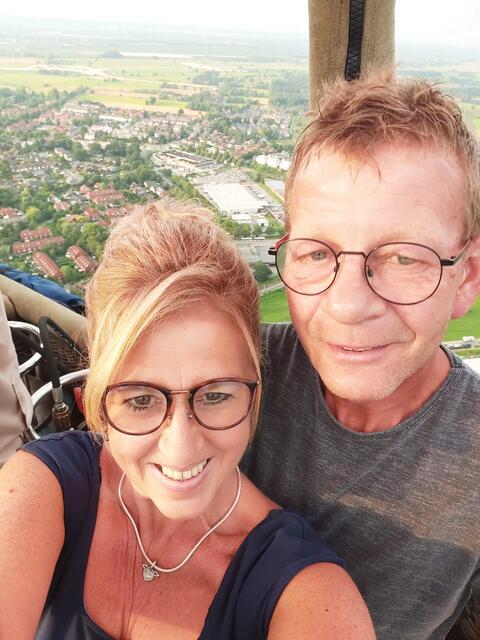 Selfie in der Luft: Mona Brunnert und Partner Heino Odebrecht | Foto: Mona Brunnert