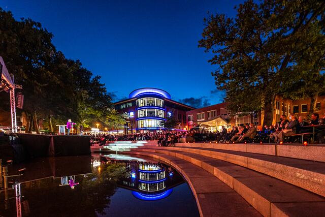 Stimmungsvolle Atmosphäre am Samstagabend bei der offiziellen Jubiläumsfeier | Foto: Fotokettwig