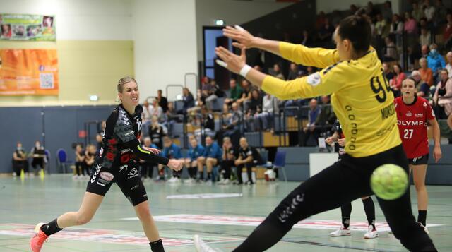 Kim Berndt (li.) landet erneut einen Treffer | Foto: cc