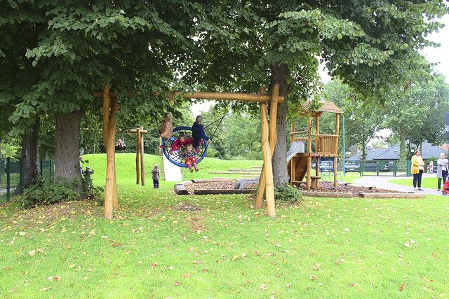 Tolle Möglichkeiten zum Spielen und Toben bietet der neue Spielplatz | Foto: sb