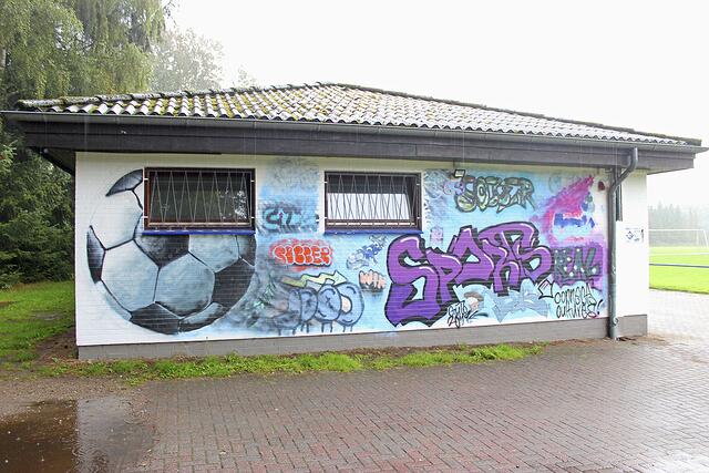 Das Vereinsheim der FSV Tostedt auf der Anlage in der 
Schützenstraße  | Foto: lm 