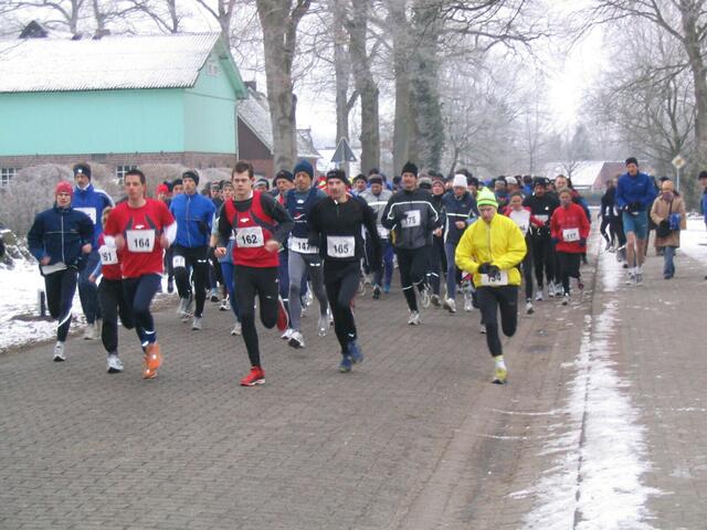 Beliebt bei den Leichtathleten - der Winterlauf  | Foto: TuS