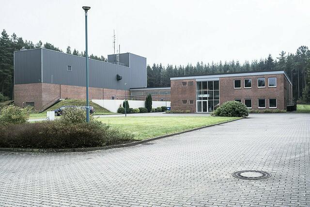 Das Wasserwerk in Hanstedt-Nindorf fördert aus über 30 Brunnen das Grundwasser aus der Heide und lässt es über kilometerlange Leitungen nach Hamburg fließen Foto: Hamburg Wasser