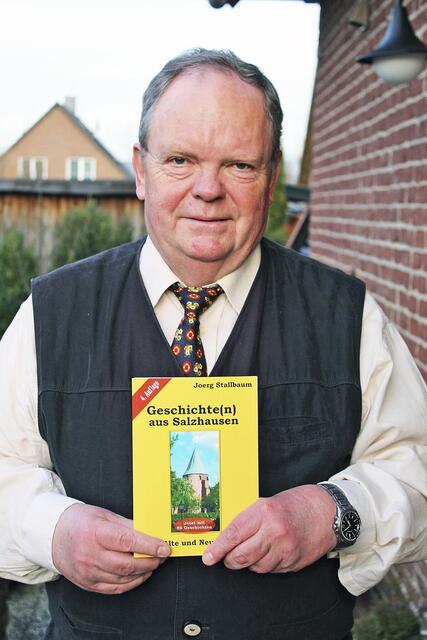 Schrieb schon eine Chronik über Salzhausen und arbeitete auch an der über die Feuerwehr Gödenstorf/Oelstorf mit: Journalist Joerg Stallbaum aus Putensen