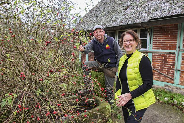 Experten für Ernährung und Garten: Karin Maring und Matthias Schuh (beide Freilichtmuseum am Kiekeberg)