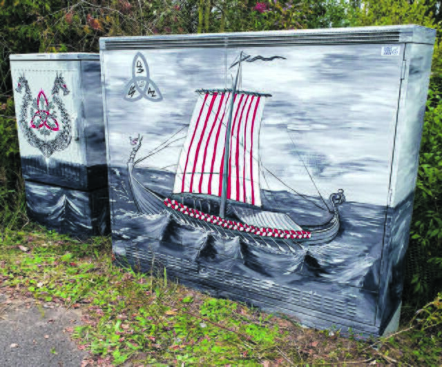 Ein Wikingerschiff in stürmischer See ist ein neues Motiv 