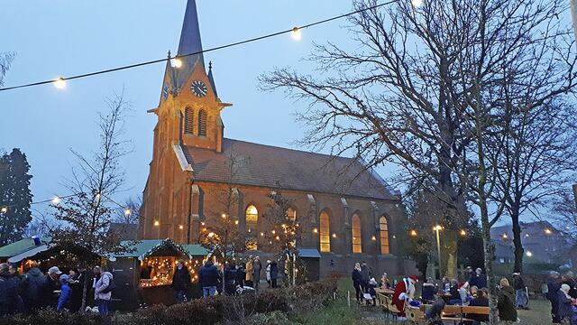 Stimmungsvoll: der Weihnachtsmarkt in Ahlerstedt