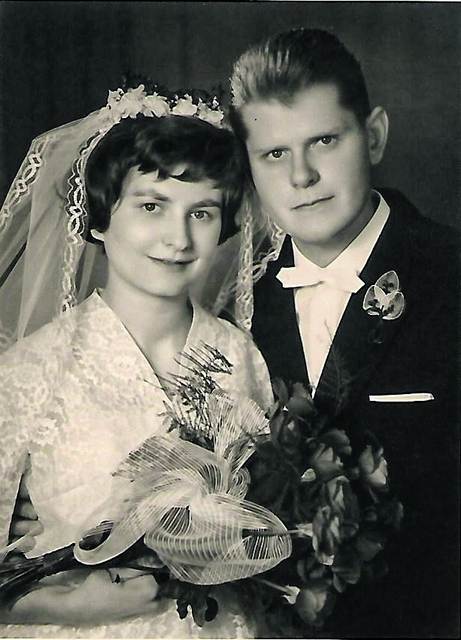 Bei ihrer Hochzeit 1961: Rolf und Irmgard Niebuhr