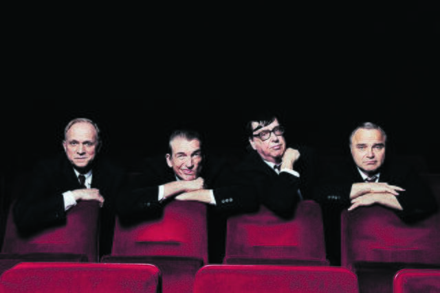 Steht für Topunterhaltung: Ulrich Tukur (li.) und seine "Rhythmus Boys" kommen am 1. Februar 2022 in die Empore | Foto: Elena Zaucke