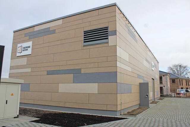 Das Energiehaus steht am Rand des neuen Wohn-gebietes Giselbertstraße 