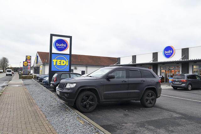 In der Zinnhütte hat ein zweiter Budni eröffnet. Der Tedi ist mit in das neue Gebäude eingezogen | Foto: bim
