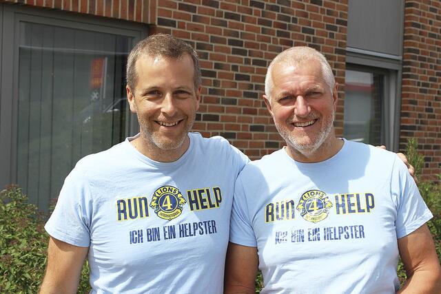 Hoffen auf einen Teilnehmerrekord: die "Run 4 Help"-Organisatoren Fritz Harre (re.) und Christoph Reise  | Foto: Run 4 Help