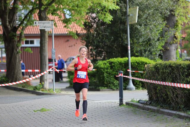 Petra Herrmann (Lübecker Marathon) war die schnellste Frau über 10 Kilometer (43:08 Minuten) | Foto: cc