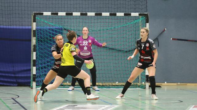 Dortmund im Angriff | Foto: cc