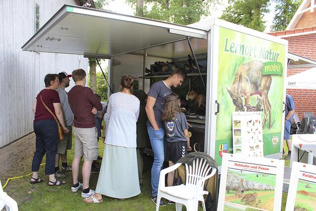 Spannendes Wissen vermittelt am Mobil des "Lernort Natur" | Foto: sb