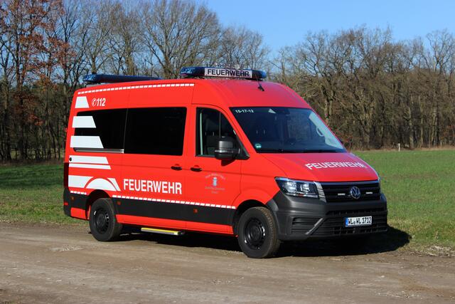 Das neue Mannschaftstransportfahrzeug (MTF) der Feuerwehr Rottorf | Foto: Burkhard Giese