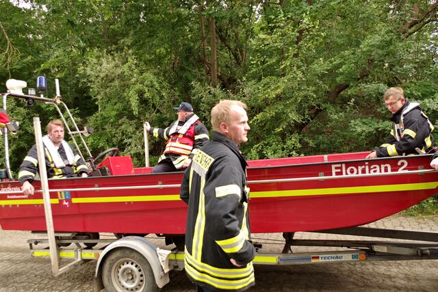 Der 55-jährige Taucher konnte nur noch tot aus dem Wasser geborgen werden | Foto: Rolf Hillyer-Funke