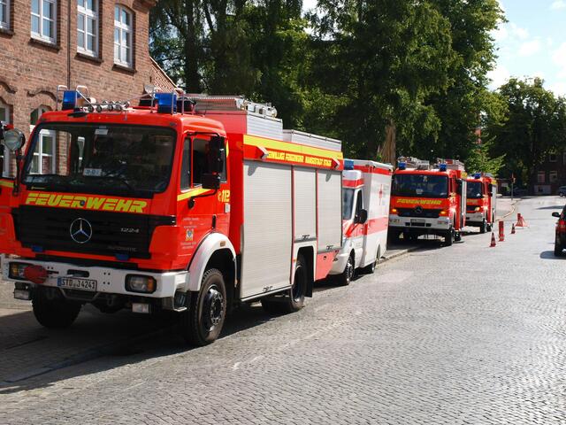Polizeibeamte der Stader Wache hatten Rauch bemerkt und der CO2-Warnmelder war angesprungen | Foto: Stefan Braun