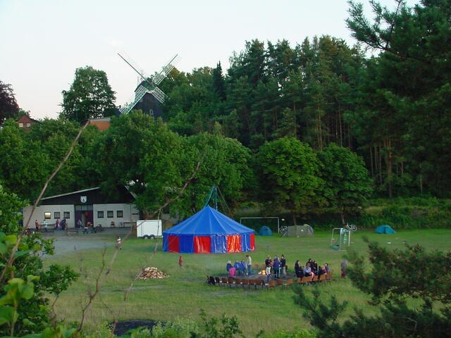 Der Wanderzirkus gastierte an der Dibbensener Mühle und probte hier fleißig  | Foto: Wolfgang Messow
