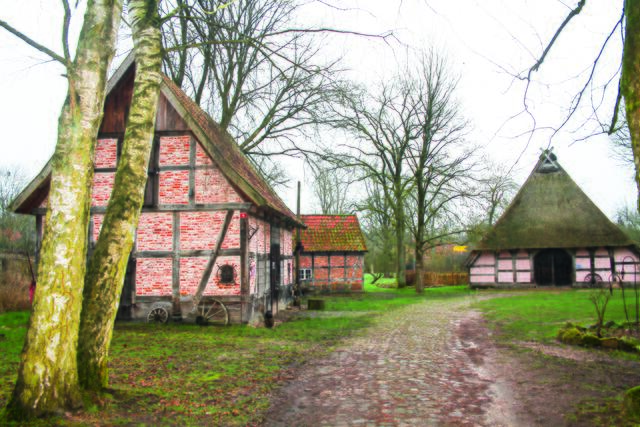 Das Museumsdorf (Ziel 2) am Sniers Hus in Seppensen (Zum Mühlenteich 3) ist ein Freilicht-Heimatmuseum | Foto: os