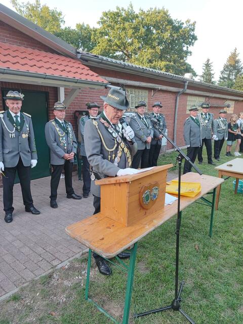 Ex-König Thomas Reimers bei seiner Abschiedsrede | Foto: thl