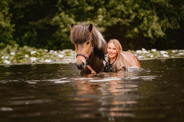 Kim Butz aus Buchholz mit Pferd Òlympìa fra Tindsgardi | Foto: Sascha Greve