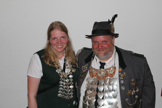 Schützenkönigin und Schützenkönig: Claudia Börger und Thomas Reiss | Foto: pm