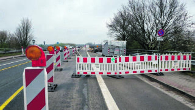 Noch bis einschließlich 24. August ist die Elbbrücke gesperrt | Foto: Samtgemeinde Elbmarsch