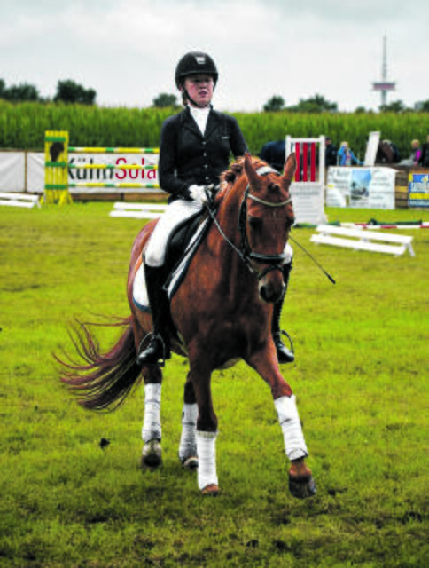 Im vergangenem Jahr zeigte Marie mit Arts Deltano auf dem Bokeler Reitturnier in einer Dressur-Kür ihr Können | Foto: sc