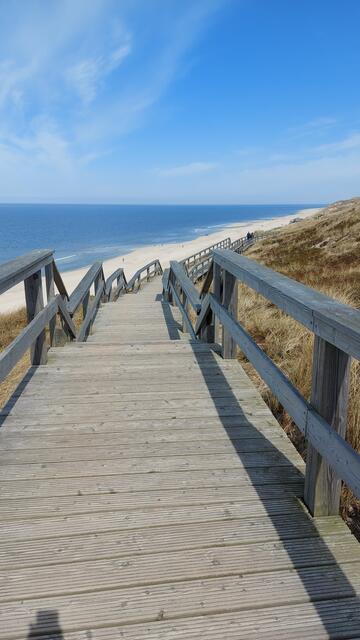 Monika Futh aus Tespe liebt den Weg zu den Dünen auf Sylt | Foto: Monika Futh