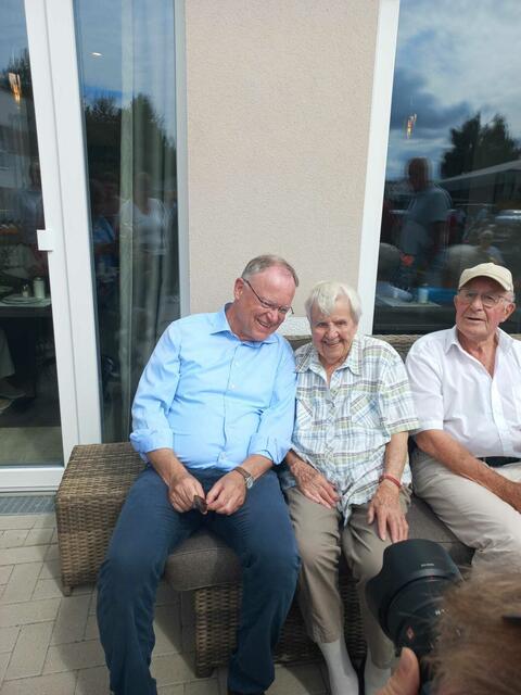 Klönschnack mit Bewohnern  | Foto: ig