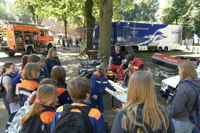 Den Kindern standen 24 Stationen zur Verfügung | Foto: DLRG