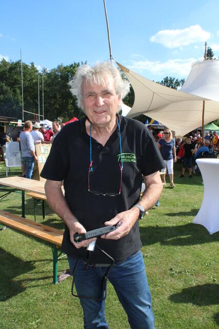 Bernd Jost, Vorsitzender des Vereins „Naturbühne Jesteburg“ organisierte ein attraktives kulinarisches und kulturelles Angebot