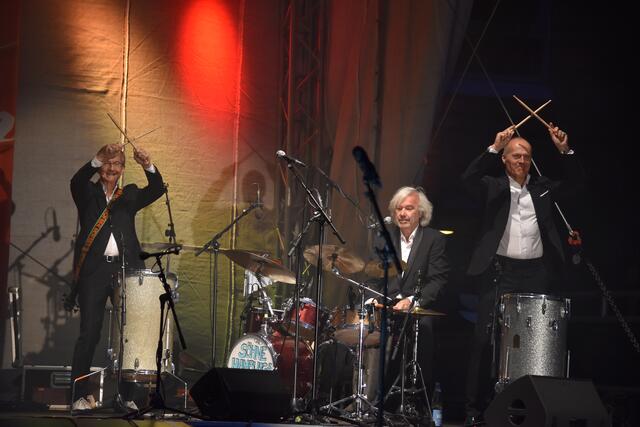 Bei südamerikanischen Rhythmen klatschten die Besucher lautstark mit | Foto: Axel-Holger Haase