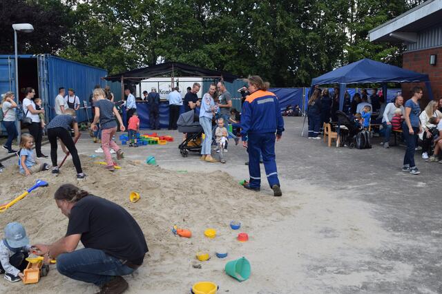 Impressionen: 30 Jahre Jugendfeuerwehr Ashausen 