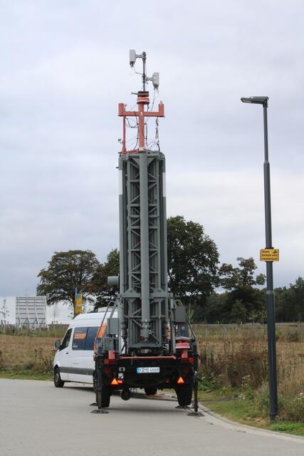 Für den Innovationszirkus wurden zwei mobile Antennen aufgestellt