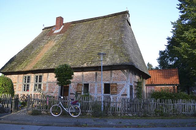 Das Pfarrwitwenhaus wurde 1794 erbaut | Foto: bim