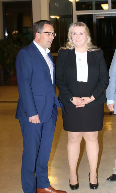 Melanie Rost-Reinecke im Gespräch mit Landrat Kai Seefried | Foto: jd