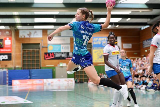 Teresa  von Prittwitz musste das Spielfeld verletzt verlassen  | Foto: Dieter Lange