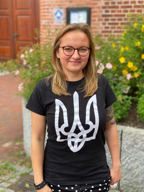 Yuliia Sierhieieva, Koordinatorin für die Arbeit mit ukrainischen Schutzsuchenden im Kirchenkreis Winsen, wird mit ukrainischen Kindern Laternen basteln und bei der Verständigung helfen | Foto: Malte Frackmann